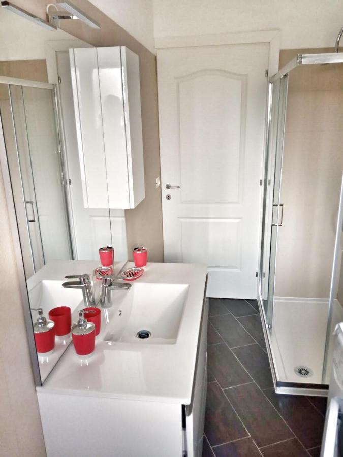 Red Tower Venice Apartment - 2 Mins From Vce Airport- Free Wifi เตสเซรา ภายนอก รูปภาพ